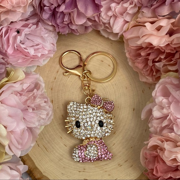 Hello Kitty with Pale Pink Crystal Dress & Bow Keychain Charm - Picture 4 of 12